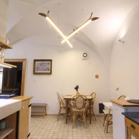 Διαμέρισμα Tri Klenby *