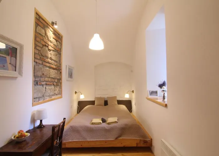 Tri Klenby Apartment Kremnitz
